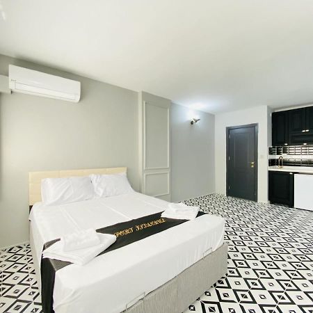 Апартаменты Pleasant Studio Flat In Kabatas Beyoglu Стамбул Экстерьер фото